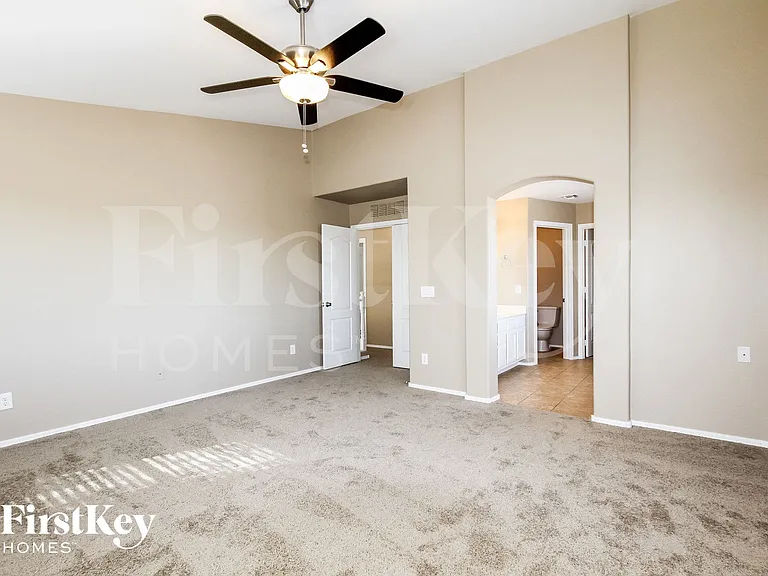 16621 N 171st Dr — Photo 9