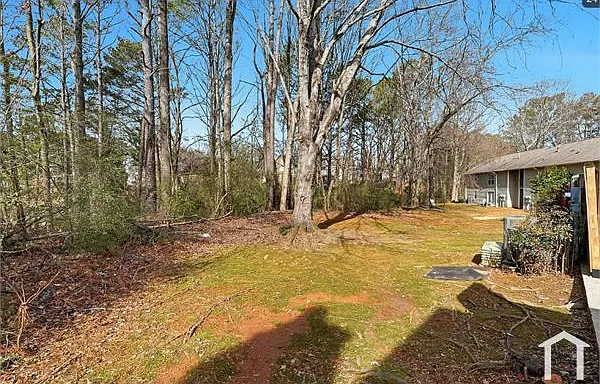 136 Sterling Ct — Photo 20