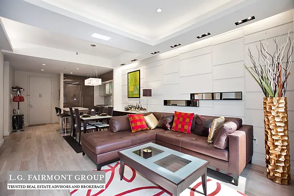 Sold by LG Fairmont Group | media 6