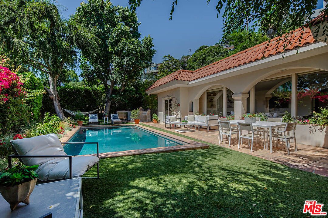 2832 Nichols Canyon Rd, Los Angeles, CA 90046 Zillow