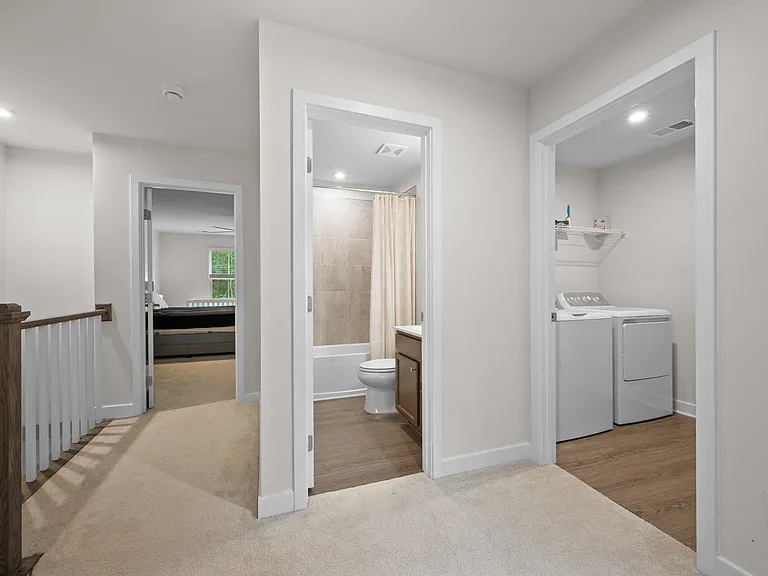 1051 Crescent Cove Ln — Photo 14