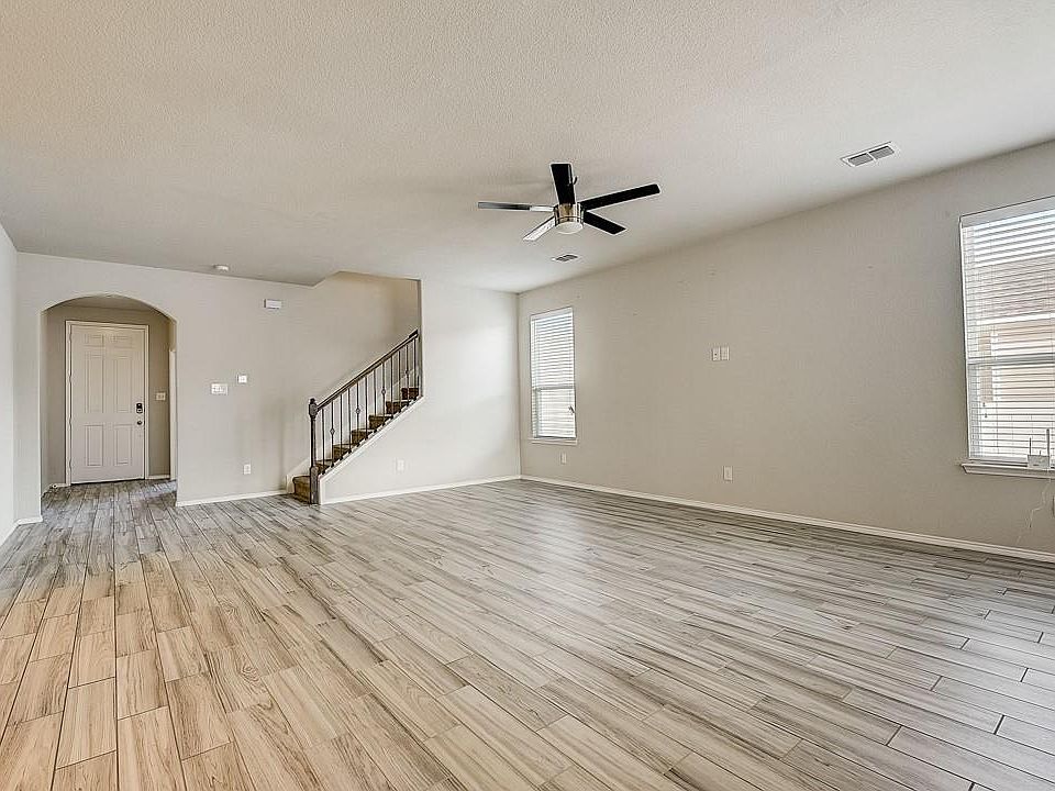 1st image of 3411 Vista Chase Ct