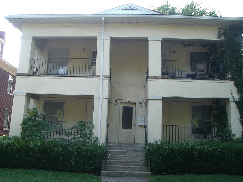 1st image of 657 Maxwelton Ct APT 1