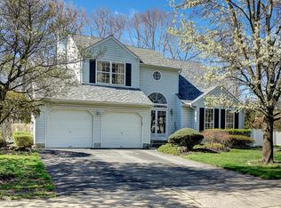 1970 White Knoll Dr, Toms River, NJ 08755