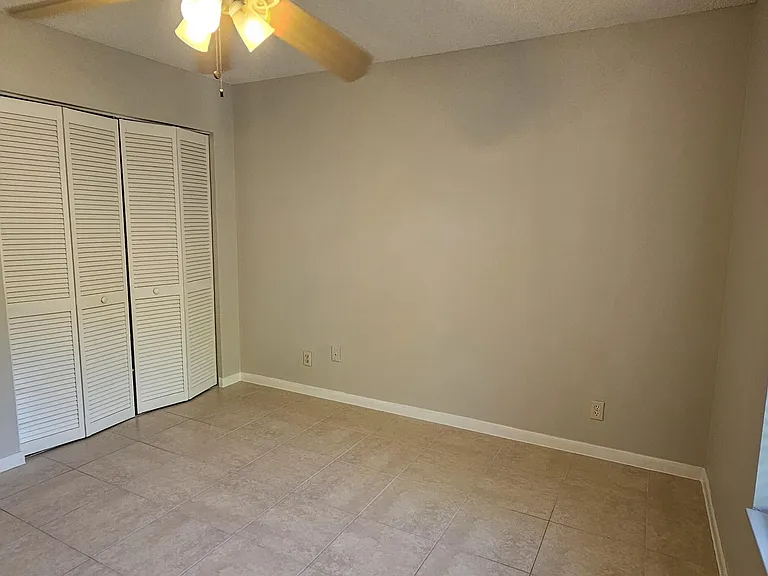 2245 SW 22nd Ave #1020 — Photo 18