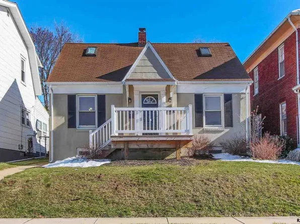 1410 W Poplar Ter, York, PA 17404