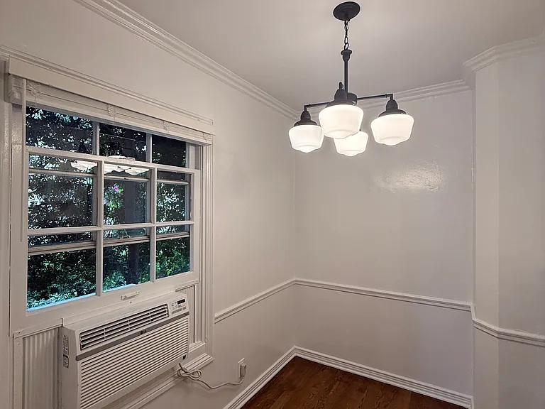 1660 Lyman Pl #2 — Photo 7