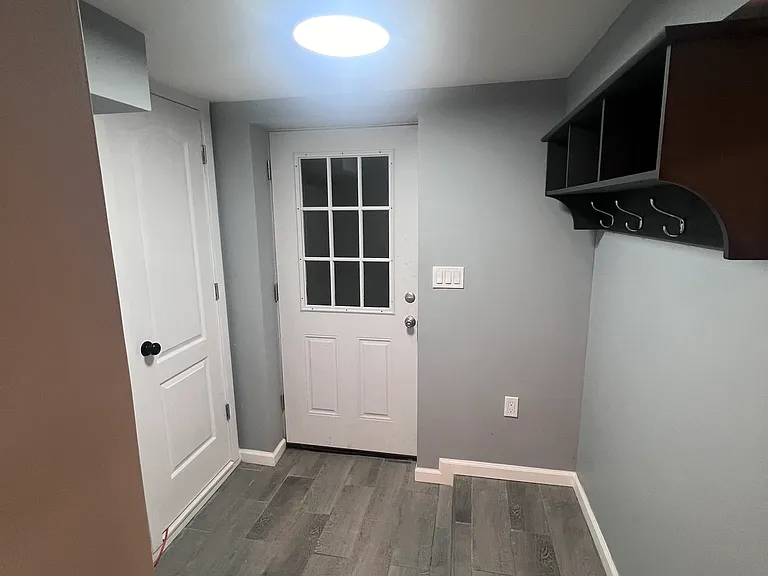 121 Saint Charles St #1 — Photo 4