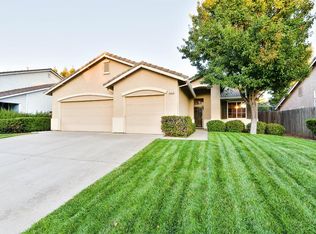9743 White Pine Way, Elk Grove, CA 95624