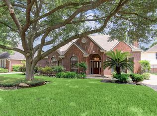 7623 Heathrow Ln, Spring, TX 77379