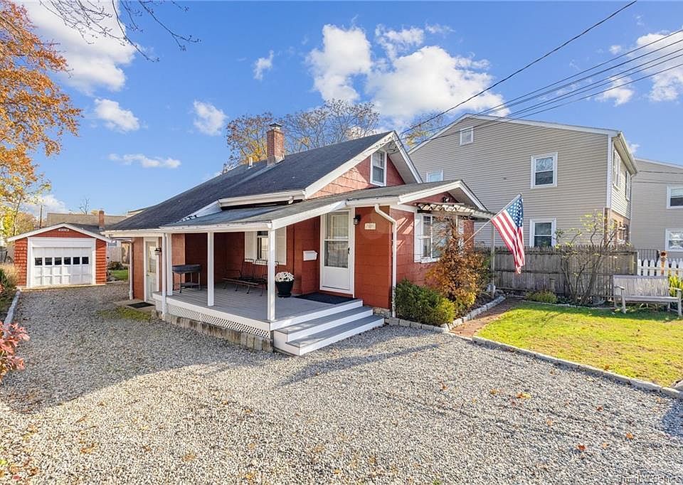 1st image of 10 Reynolds Avenue