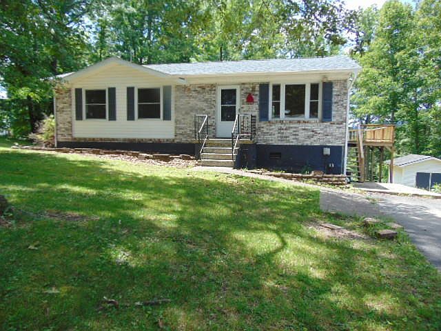 1st image of 419 Collinwood Dr