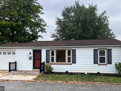 216 W Union Aly, Cleona, PA, 17042