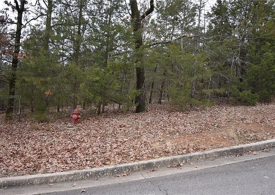 1st image of Laken Ln