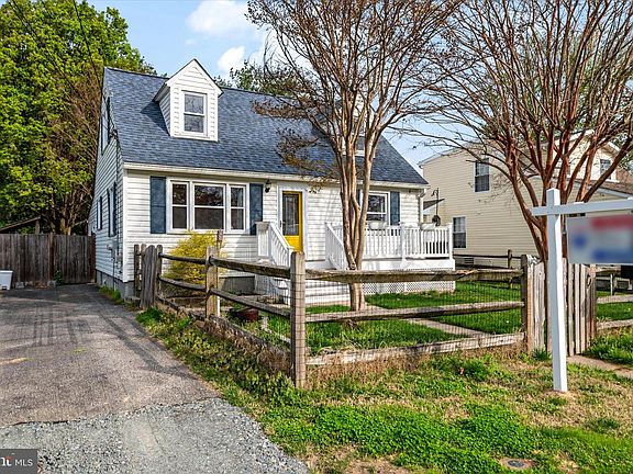 2nd image of 234 Meadow Rd