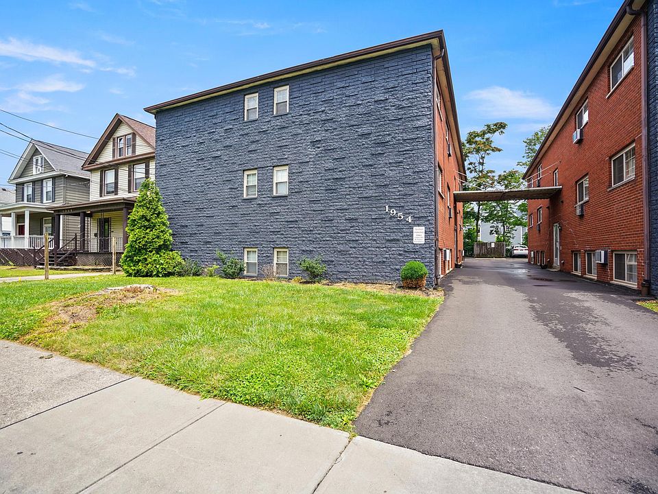 1st image of 1954 Lexington Ave #9