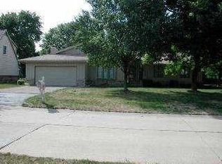 2336 Karendale Dr, Toledo, OH 43614