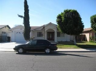 944 Nosotros St, Calexico, CA 92231