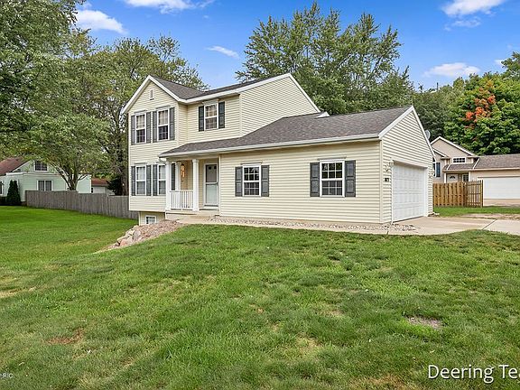 3rd image of 1075 60th St SE