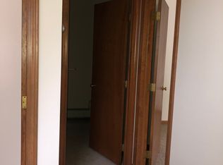 9 Spruce Ter #9, Portland, CT 06480