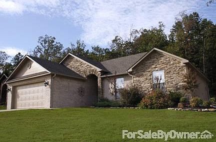 1st image of 1826 White Oak Cir