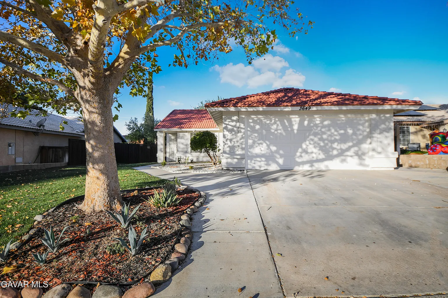 3649 Scherer Dr photo 1