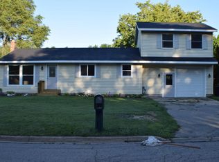 205 Jerette Ave, Fremont, MI 49412