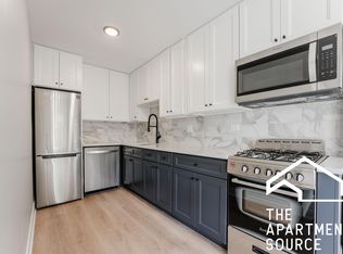 907 S Laflin St #G, Chicago, IL 60607