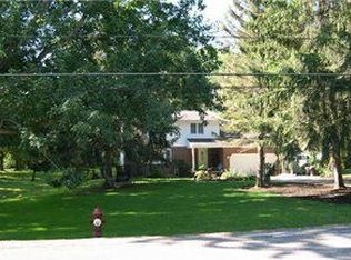 1508 Huth Rd, Grand Island, NY 14072