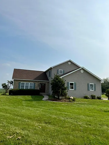 9495 State Route 161 E Photo 1