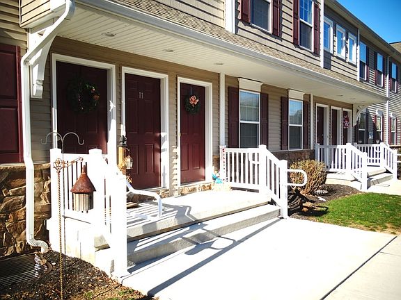 Entrance to Apartment
