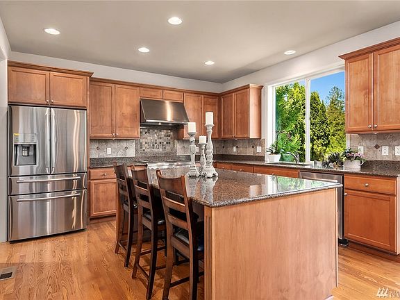 2nd image of 33918 SE Salal St