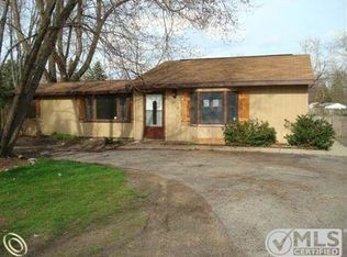 1248 Decker Rd, Walled Lake, MI 48390