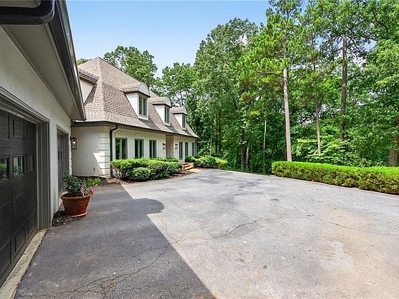 4th image of 4010 Paper Mill Rd SE