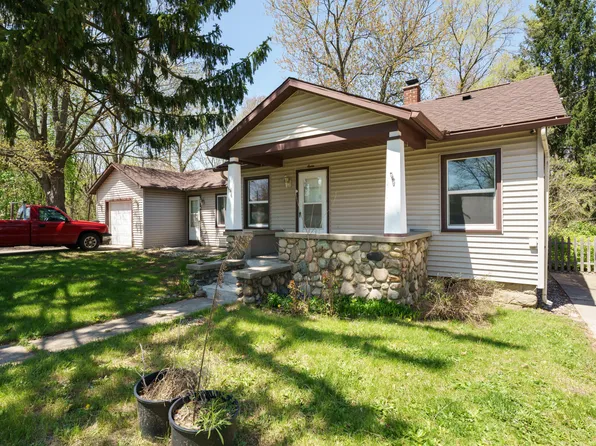 80 Wellworth Ave, Springfield, MI 49037
