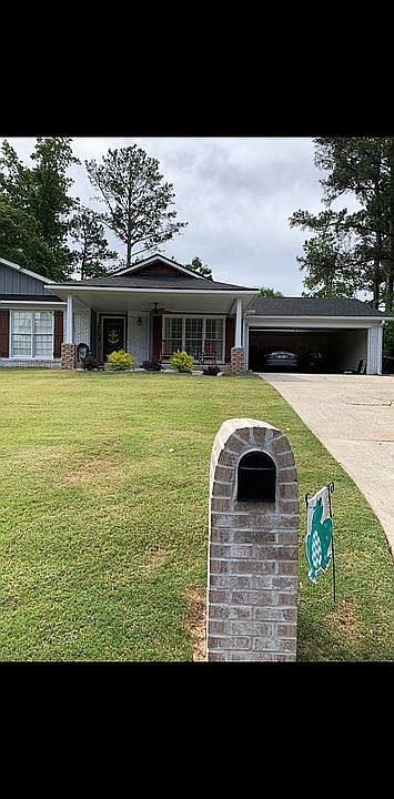 1st image of 6008 Whitehaven Dr