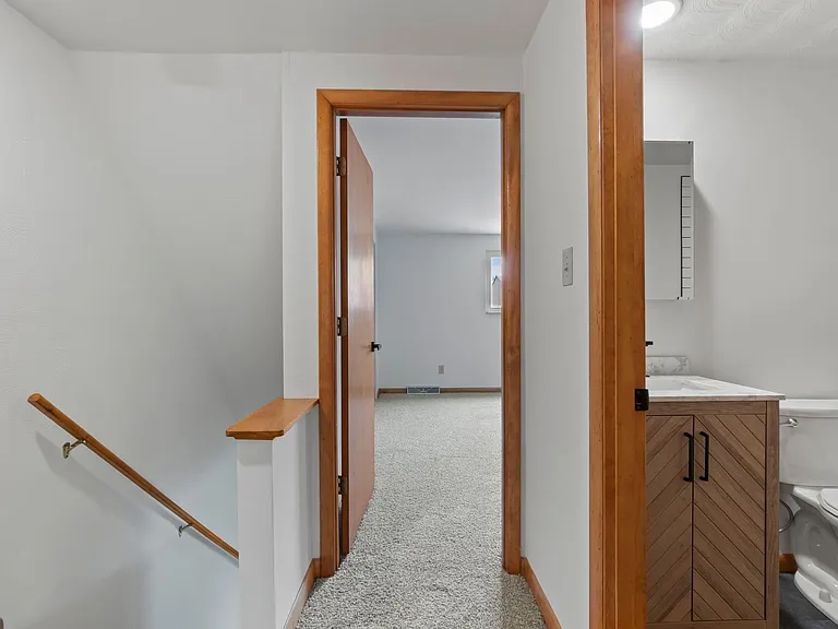 1105 Anna Ave — Photo 21