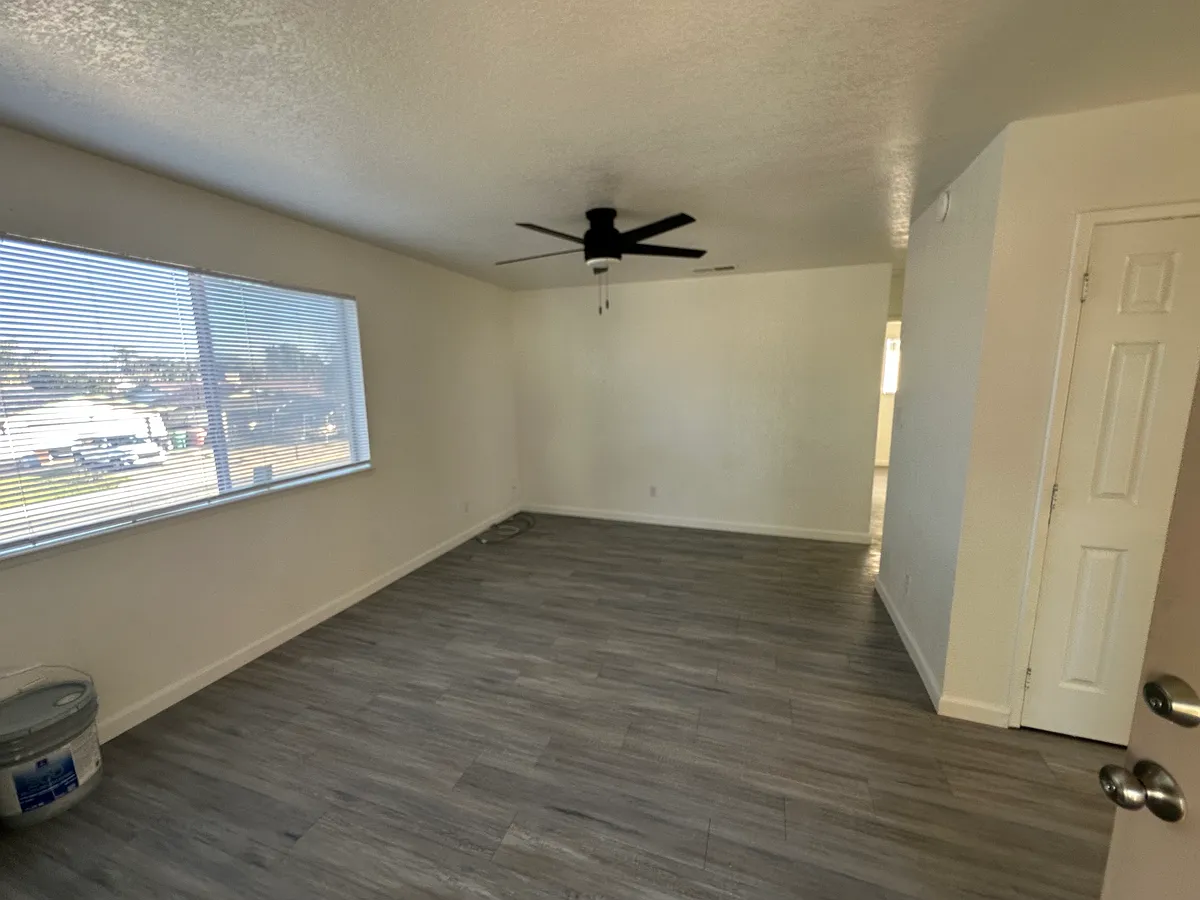 Building Photo - 32897 Road 160 #D