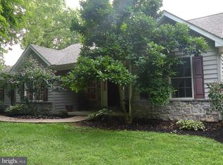 Oak Rd, Marietta, PA 17547