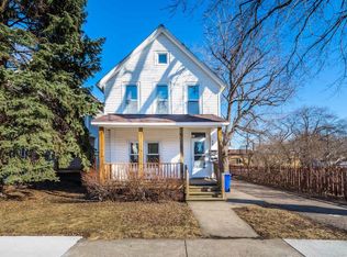 998 Farrington St #1, Saint Paul, MN 55117