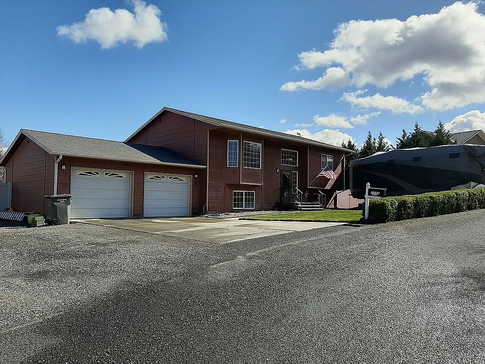1st image of 2555 Grandview Dr