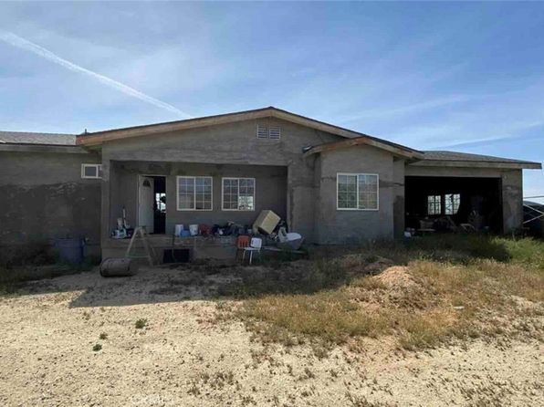 14555 Bellflower Rd, Santa Margarita, CA 93453