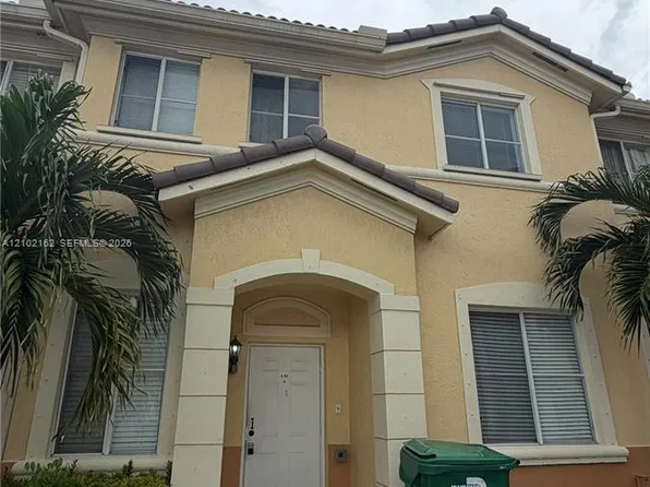 7030 NW 177th St #A104, Hialeah, FL 33015
