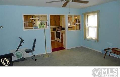 Lamont_3995 PL - 12.JPG