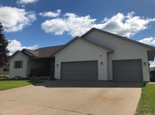 1444 E Ave N, Onalaska, WI 54650