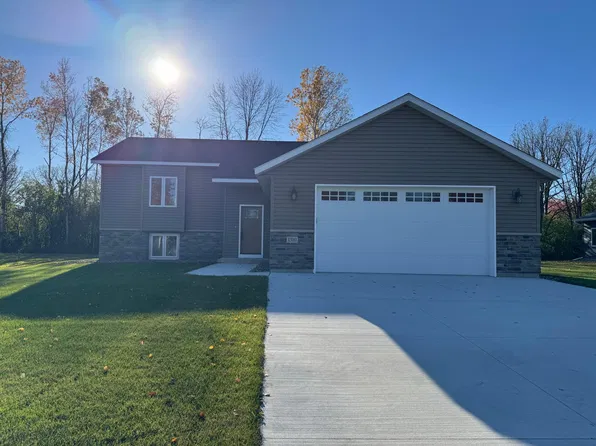 1310 Greenleaf Rd SE, Owatonna, MN 55060