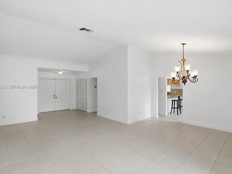 9349 NW 47th St — Photo 12