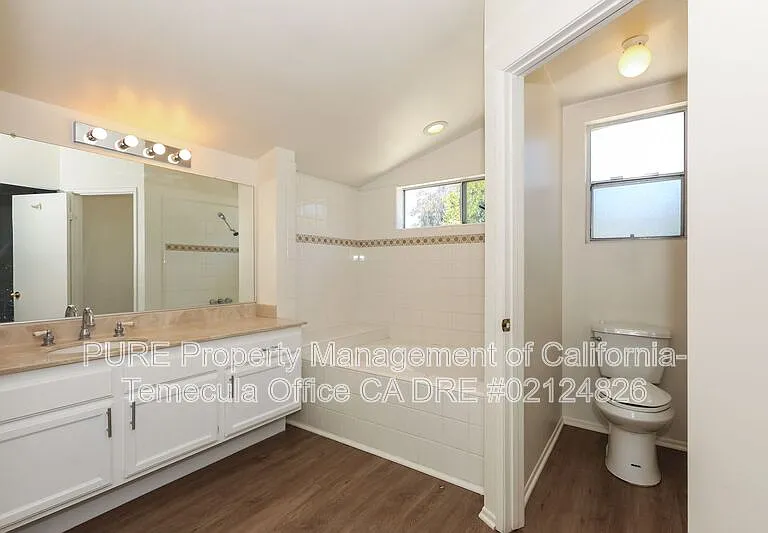 39625 Almansa Ct — Photo 11