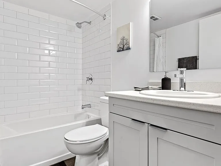 3360 Paul Anka Dr — Photo 16