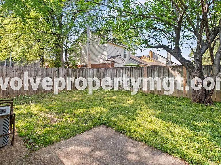 5806 Ashridge Pl — Photo 20